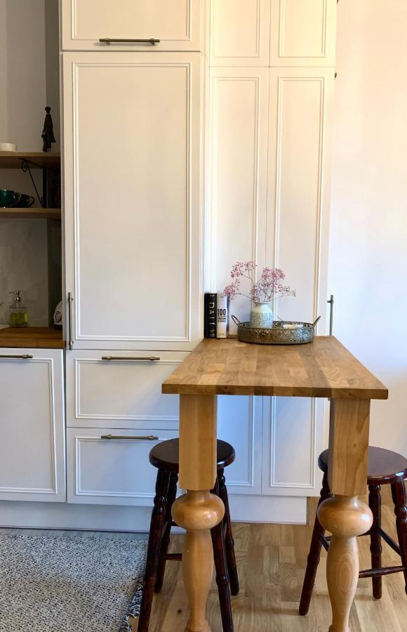 לודז' Apartament Palacowy Polonia Z Miejscem Parkingowym מראה חיצוני תמונה
