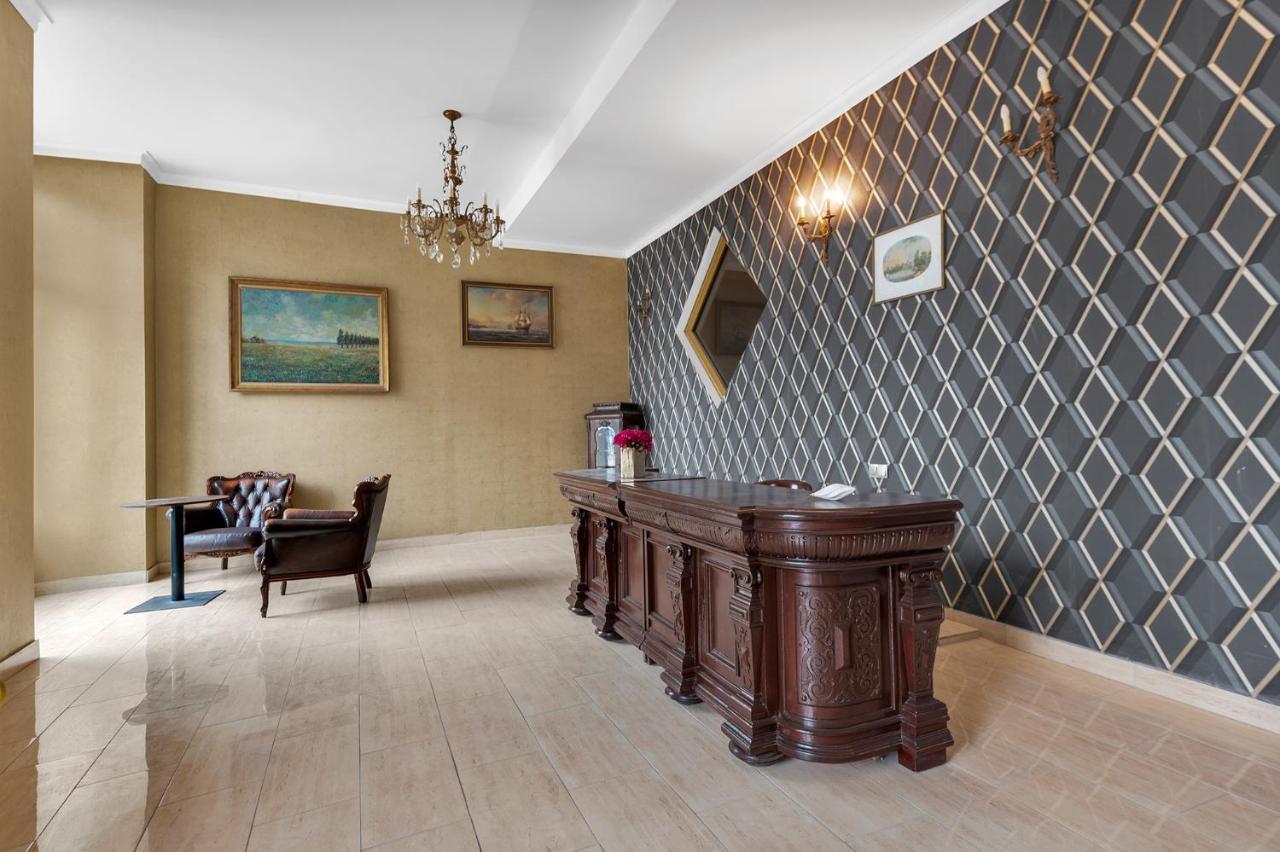 לודז' Apartament Palacowy Polonia Z Miejscem Parkingowym מראה חיצוני תמונה