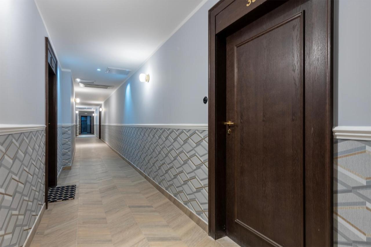לודז' Apartament Palacowy Polonia Z Miejscem Parkingowym מראה חיצוני תמונה
